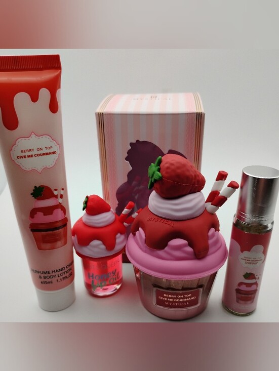 Other - Strawberry Dessert Cup Skincare Set - Pink & Red